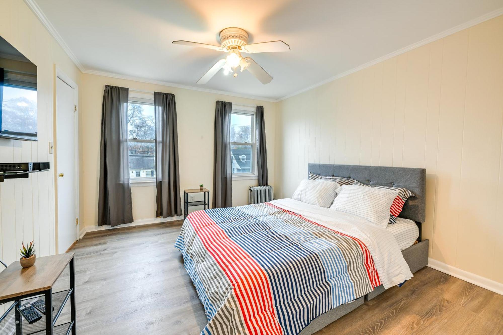 Charming Long Island Home With Fenced Yard! 弗里波特 外观 照片