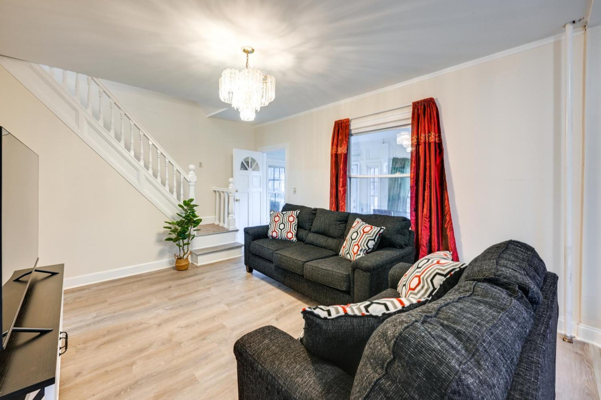 Charming Long Island Home With Fenced Yard! 弗里波特 外观 照片