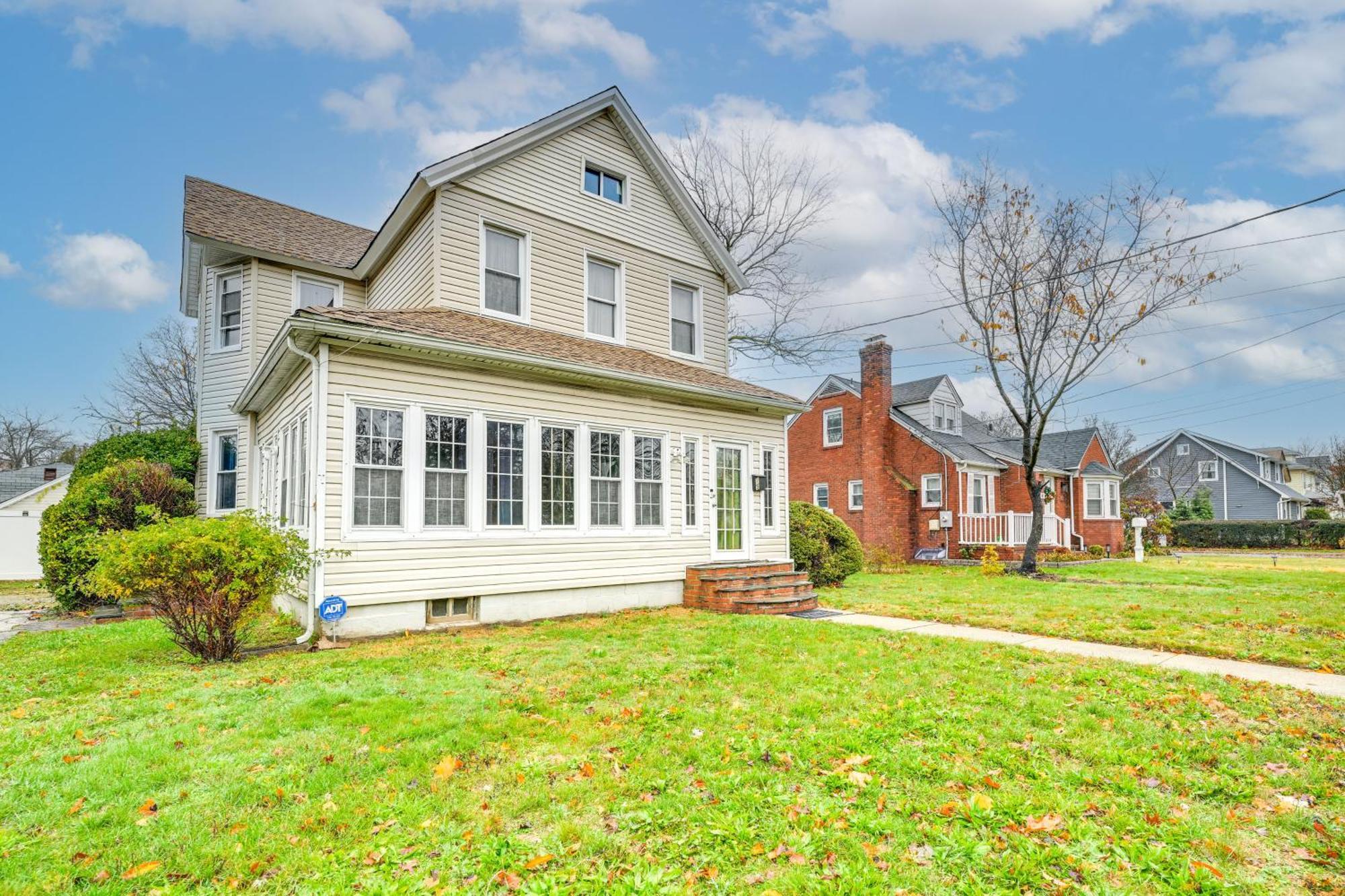 Charming Long Island Home With Fenced Yard! 弗里波特 外观 照片